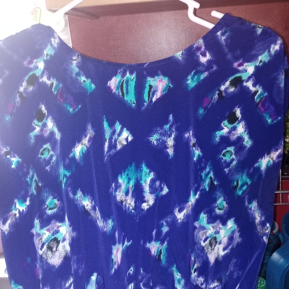 Pretty Dress - Picture 4 of 9